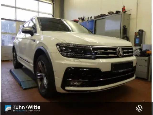 Photo 1 : Volkswagen Tiguan 2021 Diesel