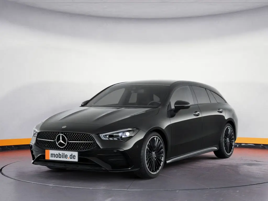 Photo 1 : Mercedes-benz Classe Cla 2023 Essence