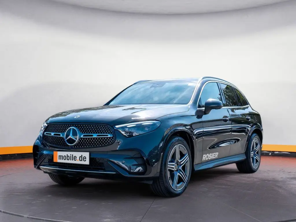 Photo 1 : Mercedes-benz Classe Glc 2024 Petrol