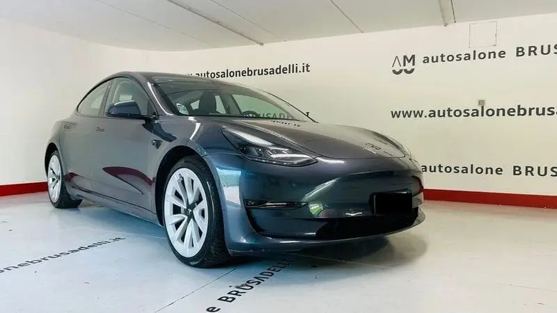 Photo 1 : Tesla Model 3 2022 Non renseigné