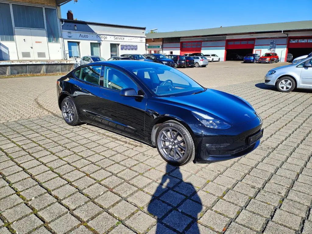 Photo 1 : Tesla Model 3 2021 Non renseigné