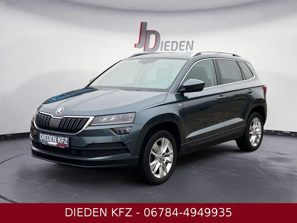 Photo 1 : Skoda Karoq 2021 Petrol