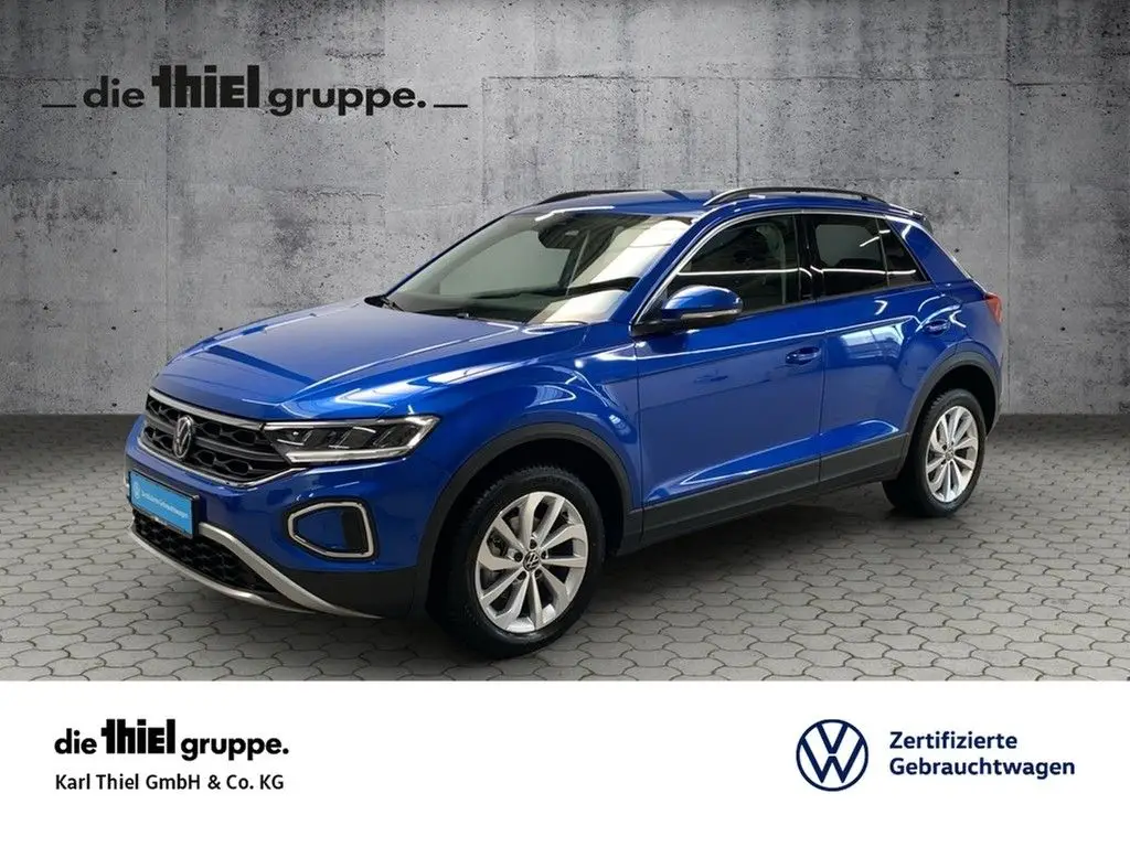 Photo 1 : Volkswagen T-roc 2023 Petrol