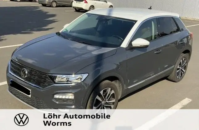 Photo 1 : Volkswagen T-roc 2019 Petrol