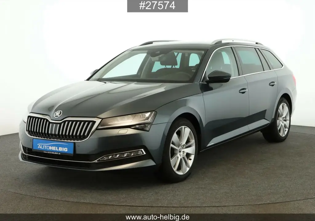 Photo 1 : Skoda Superb 2019 Petrol