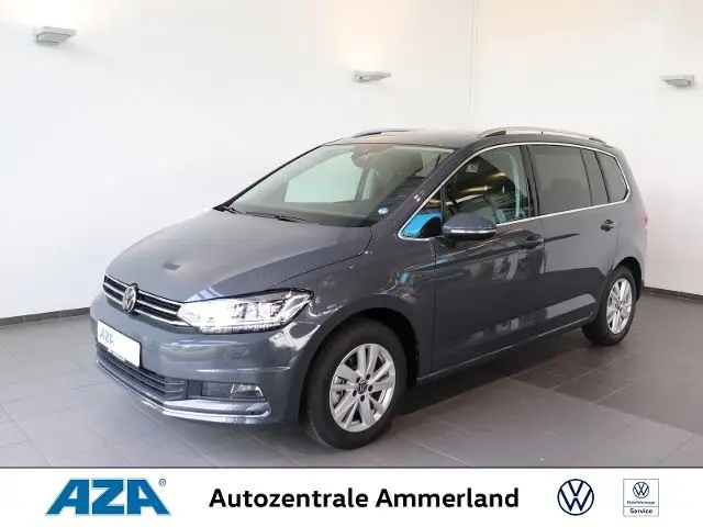 Photo 1 : Volkswagen Touran 2024 Essence