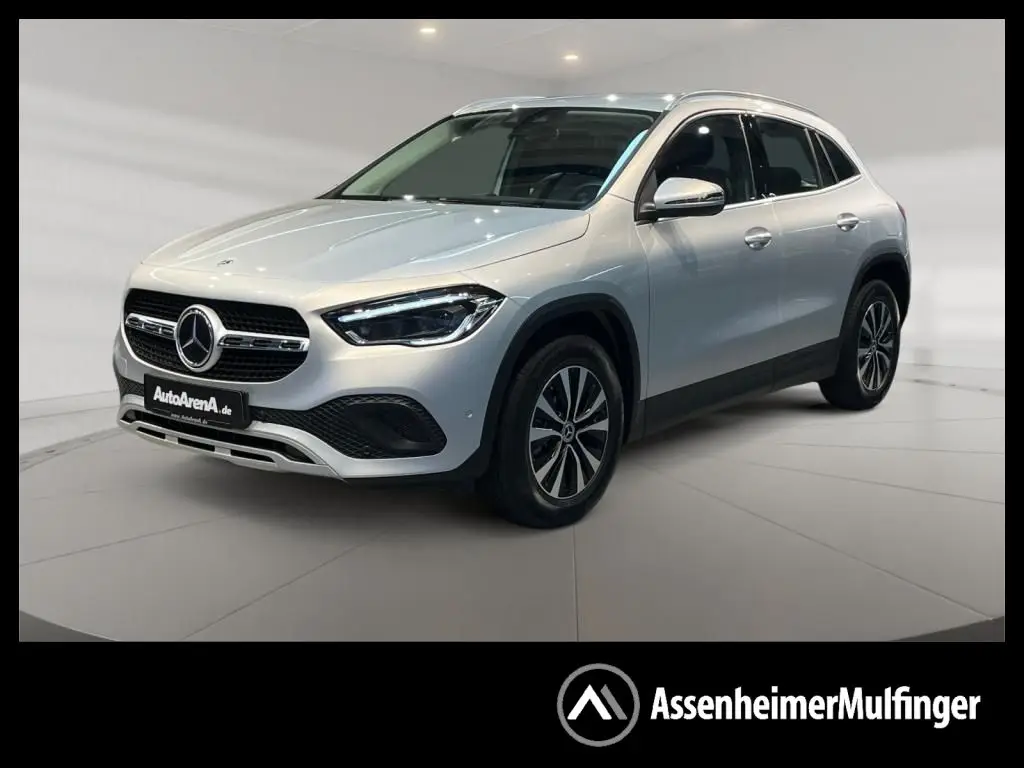 Photo 1 : Mercedes-benz Classe Gla 2020 Petrol