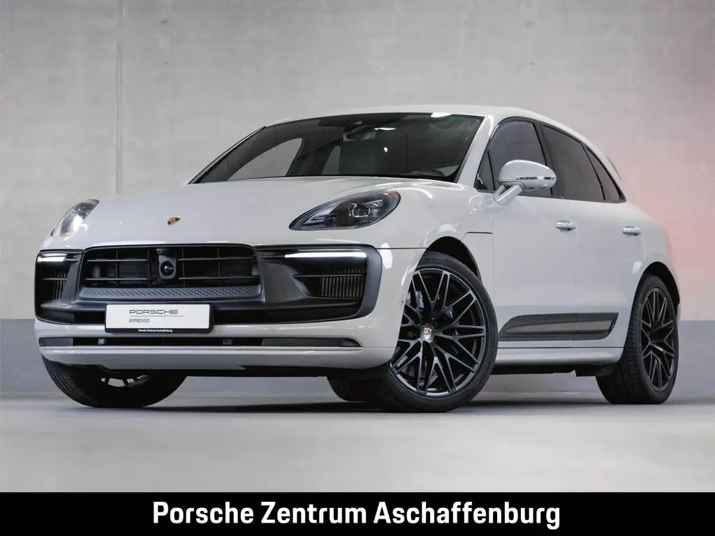 Photo 1 : Porsche Macan 2023 Essence