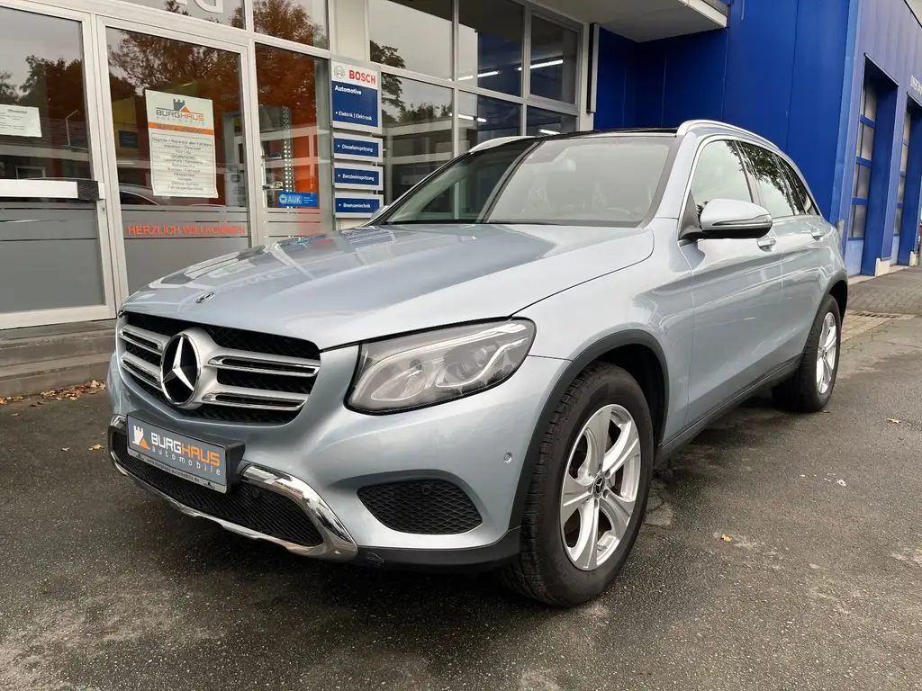 Photo 1 : Mercedes-benz Classe Glc 2018 Petrol