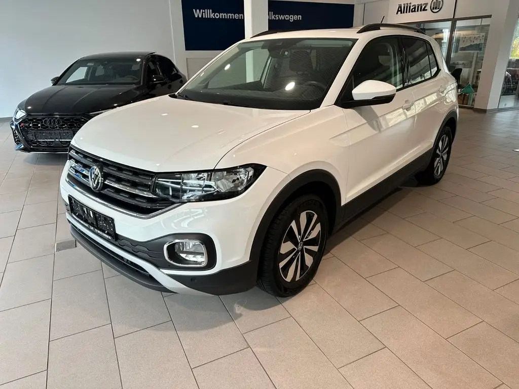 Photo 1 : Volkswagen T-cross 2024 Petrol