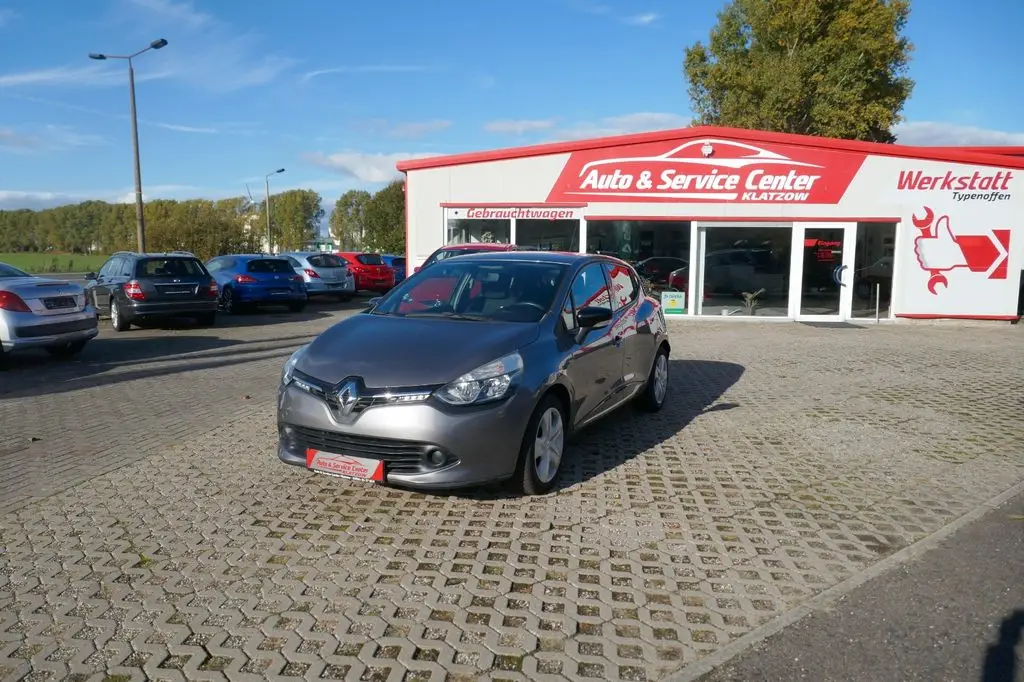 Photo 1 : Renault Clio 2016 Essence