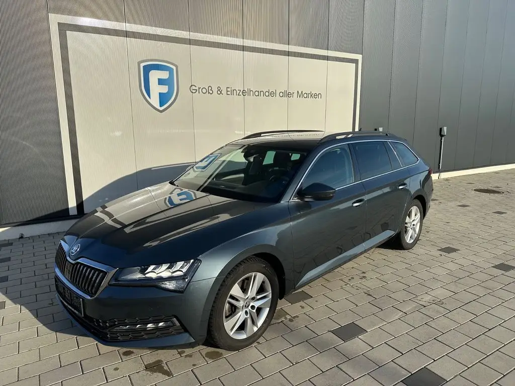 Photo 1 : Skoda Superb 2021 Diesel