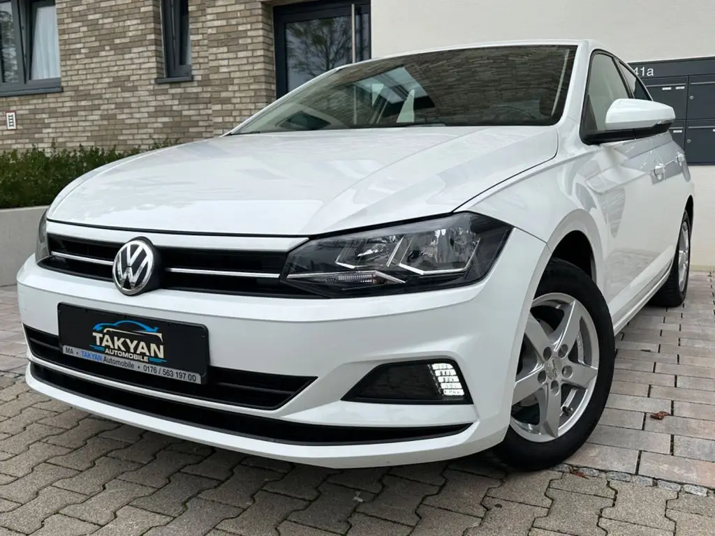 Photo 1 : Volkswagen Polo 2018 Essence