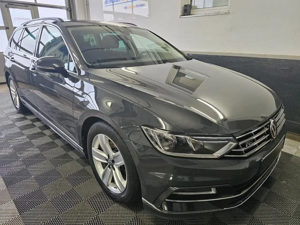 Photo 1 : Volkswagen Passat 2019 Diesel