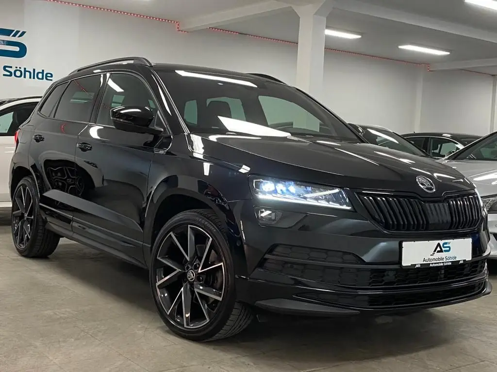 Photo 1 : Skoda Karoq 2021 Essence