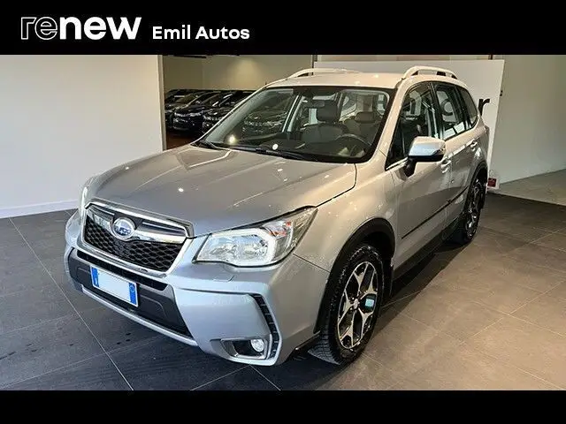 Photo 1 : Subaru Forester 2015 Diesel