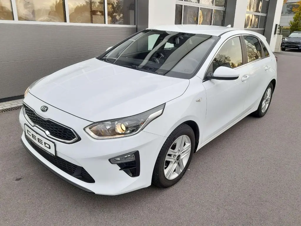 Photo 1 : Kia Ceed 2018 Petrol