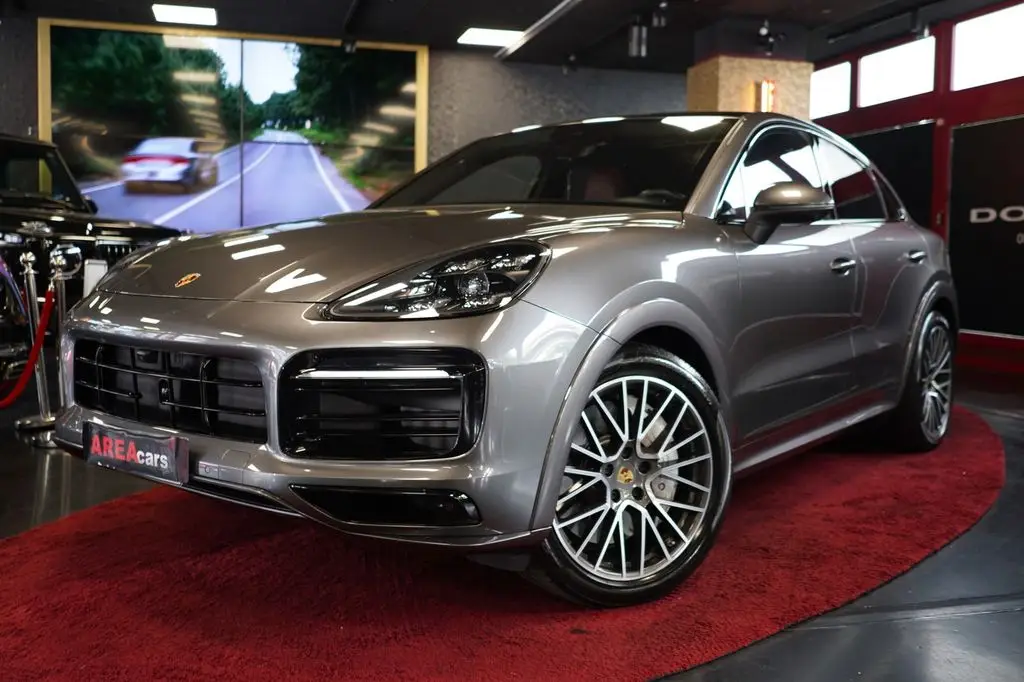 Photo 1 : Porsche Cayenne 2019 Petrol