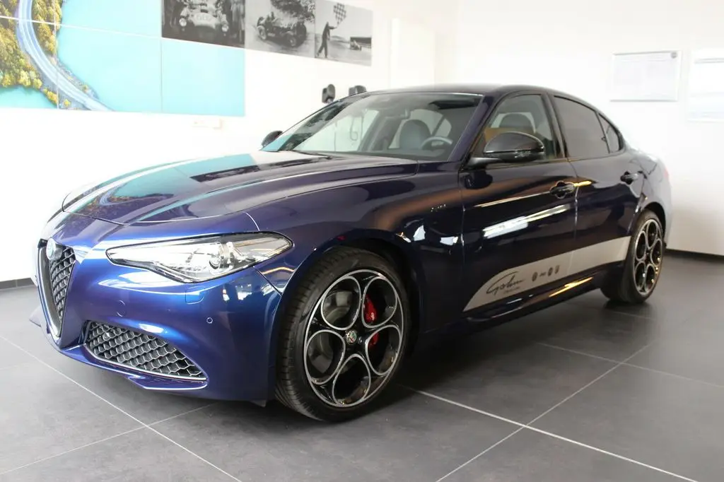 Photo 1 : Alfa Romeo Giulia 2020 Petrol