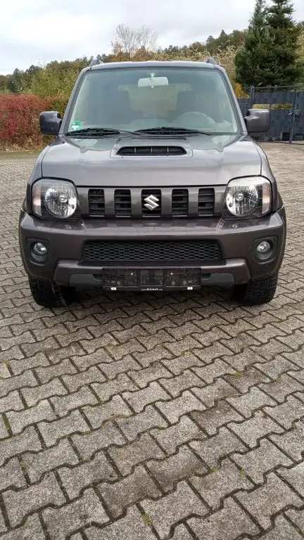 Photo 1 : Suzuki Jimny 2016 Petrol