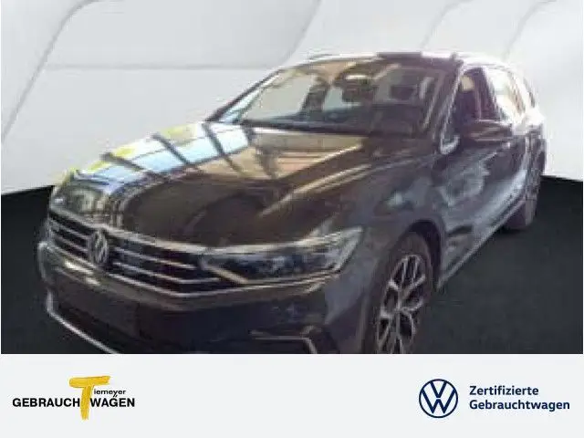 Photo 1 : Volkswagen Passat 2020 Hybride