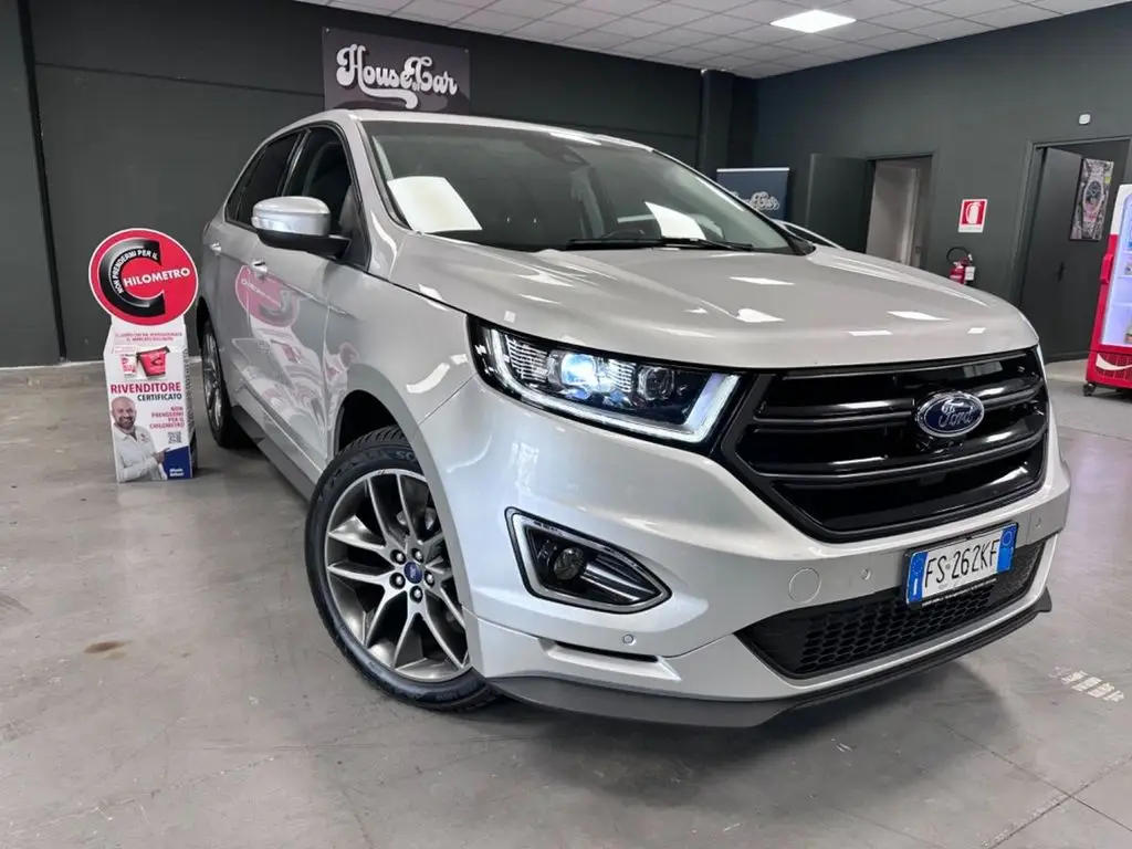 Photo 1 : Ford Edge 2018 Diesel