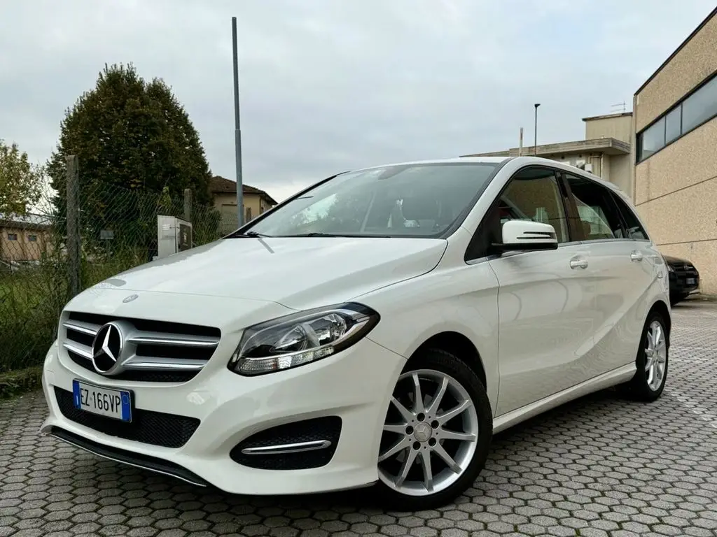 Photo 1 : Mercedes-benz Classe B 2015 Diesel