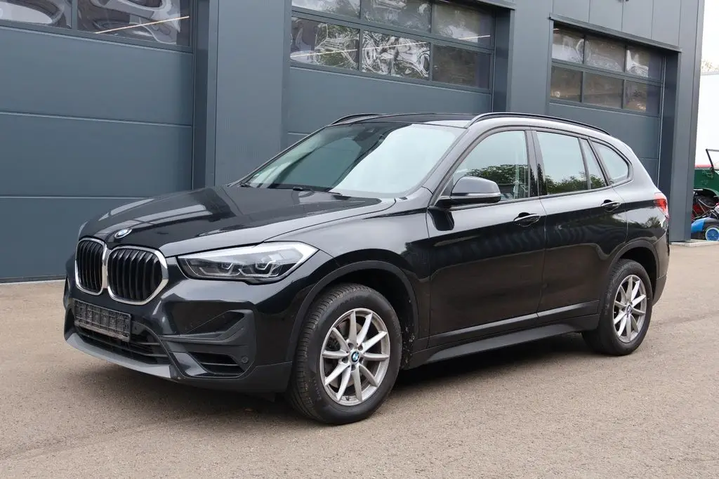 Photo 1 : Bmw X1 2020 Petrol