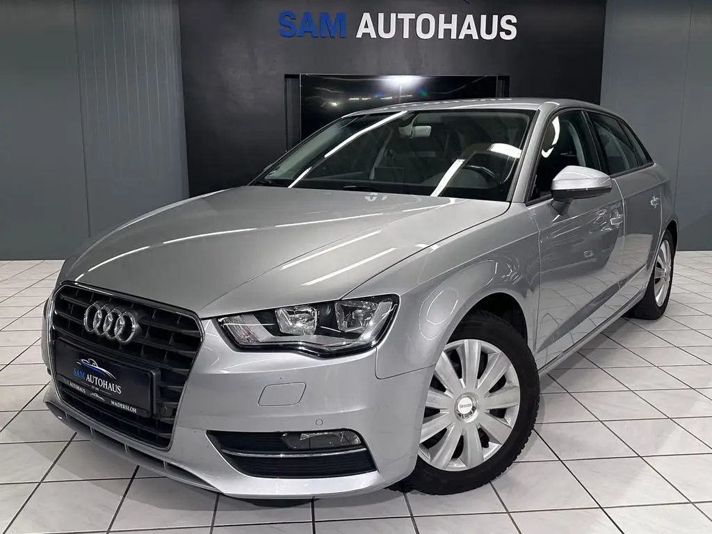 Photo 1 : Audi A3 2015 Petrol