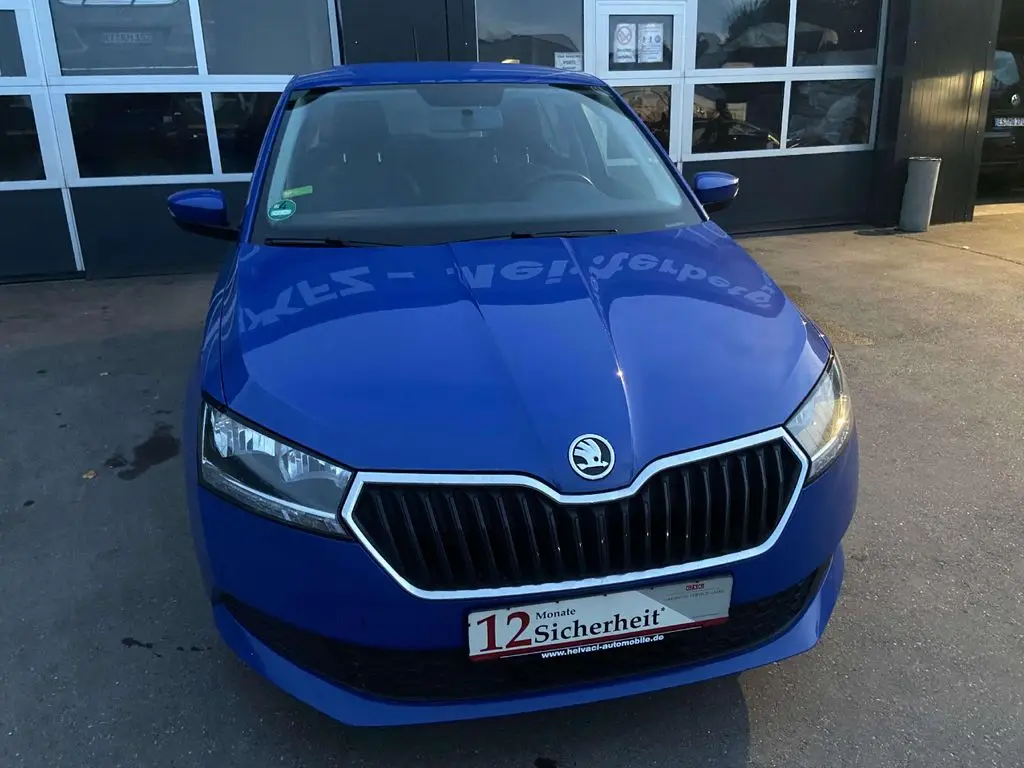 Photo 1 : Skoda Fabia 2021 Petrol