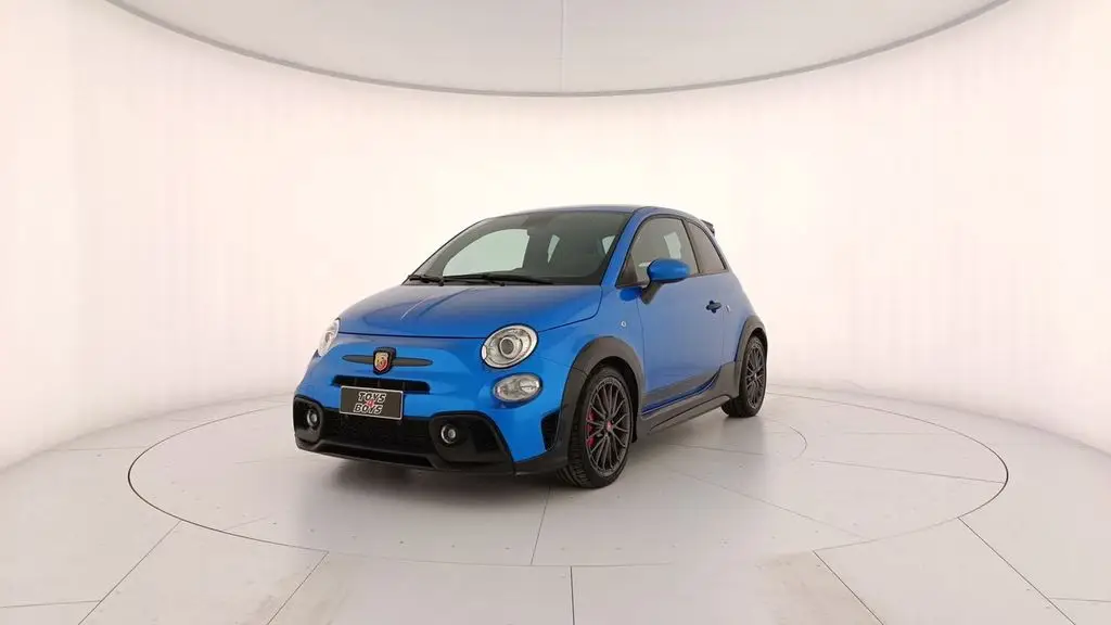 Photo 1 : Abarth 695 2022 Essence