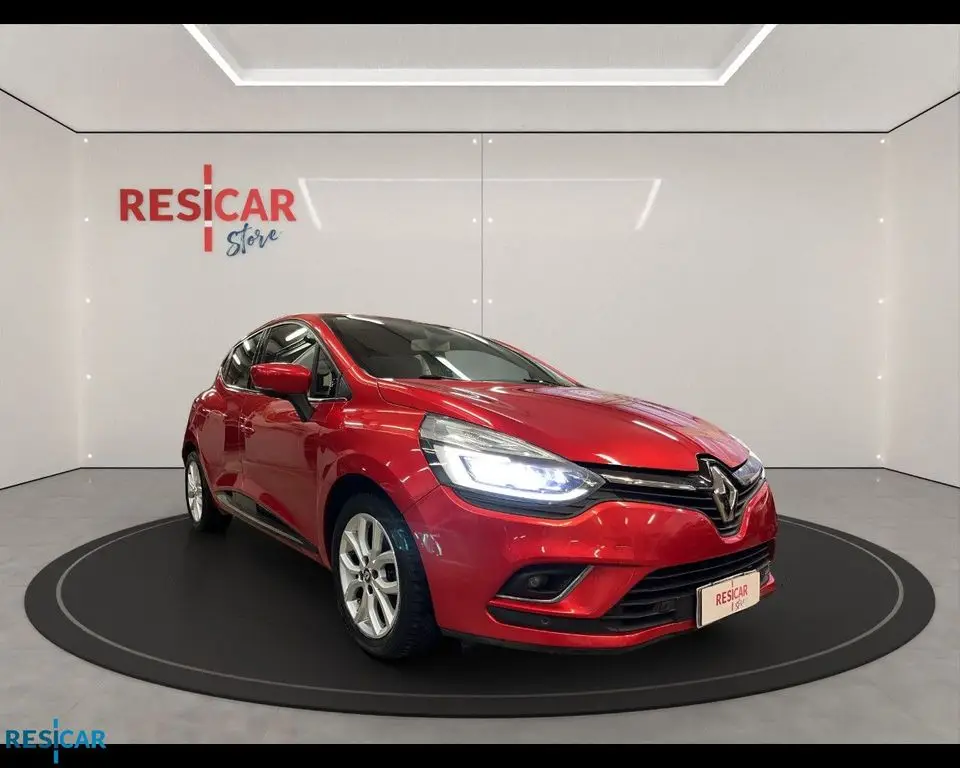 Photo 1 : Renault Clio 2017 Essence