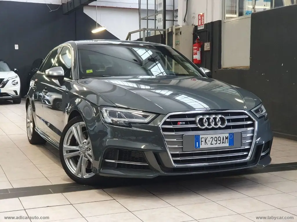 Photo 1 : Audi A3 2017 Petrol