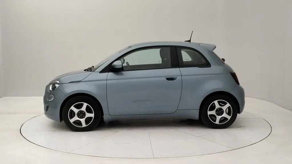 Photo 1 : Fiat 500 2021 Not specified