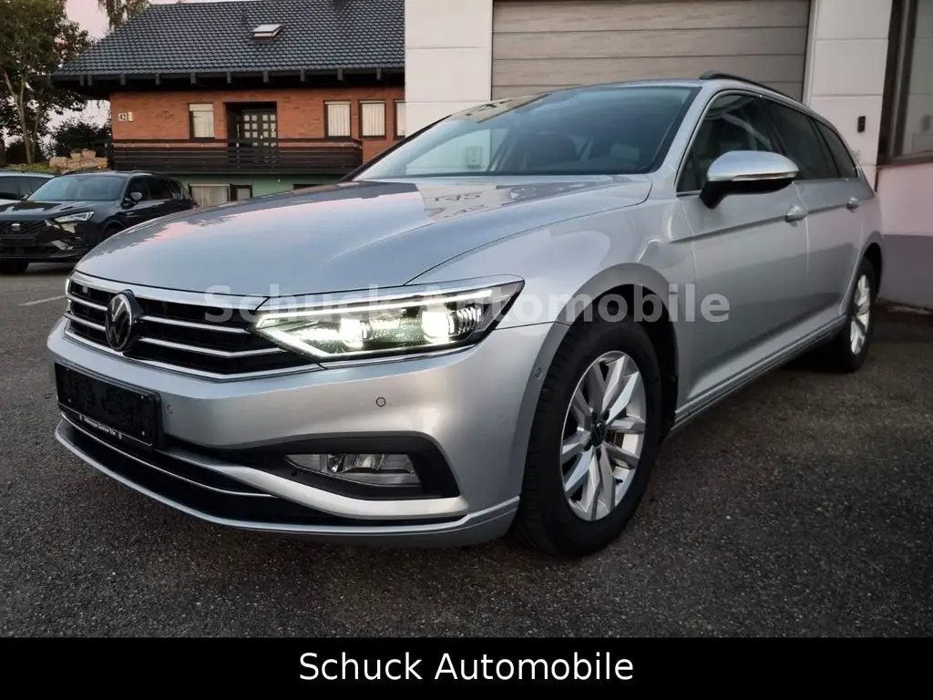 Photo 1 : Volkswagen Passat 2021 Diesel