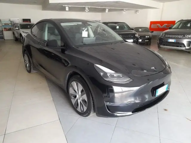 Photo 1 : Tesla Model Y 2022 Non renseigné