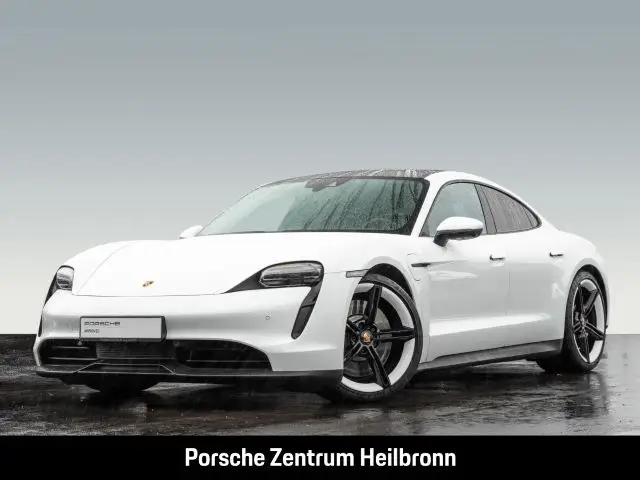 Photo 1 : Porsche Taycan 2021 Non renseigné