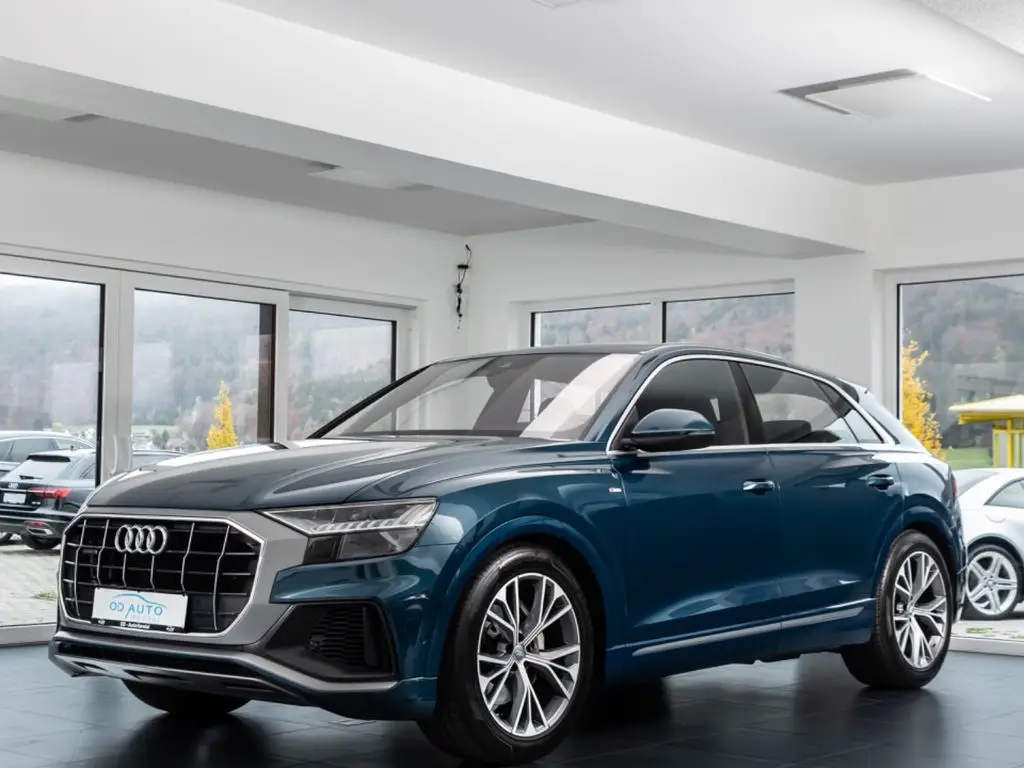 Photo 1 : Audi Q8 2021 Diesel