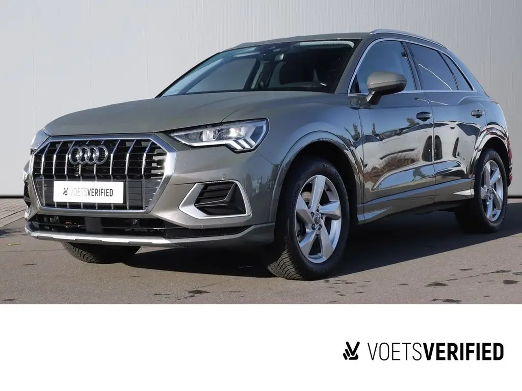 Photo 1 : Audi Q3 2020 Petrol