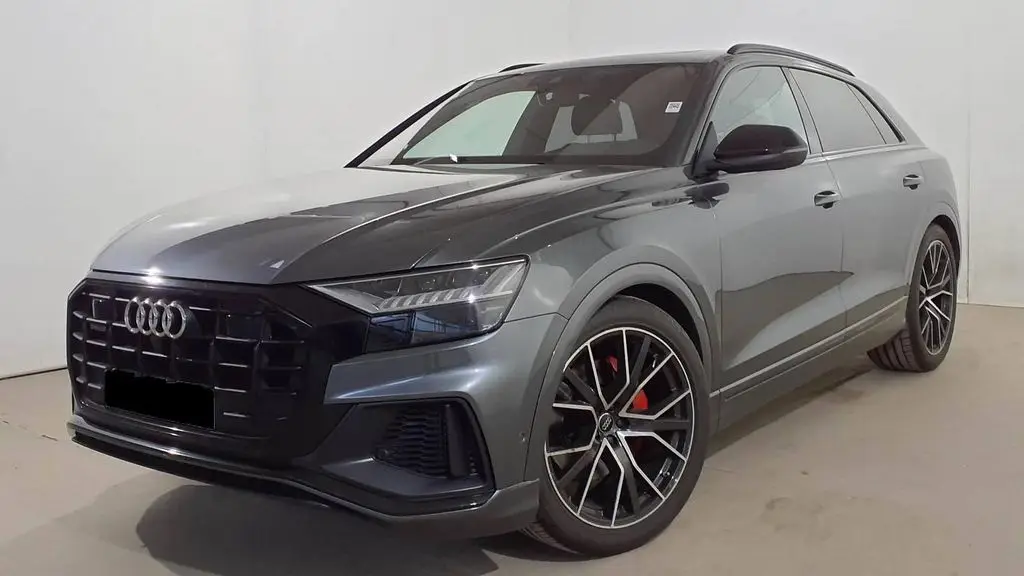 Photo 1 : Audi Q8 2019 Petrol