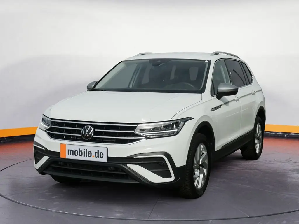 Photo 1 : Volkswagen Tiguan 2023 Diesel