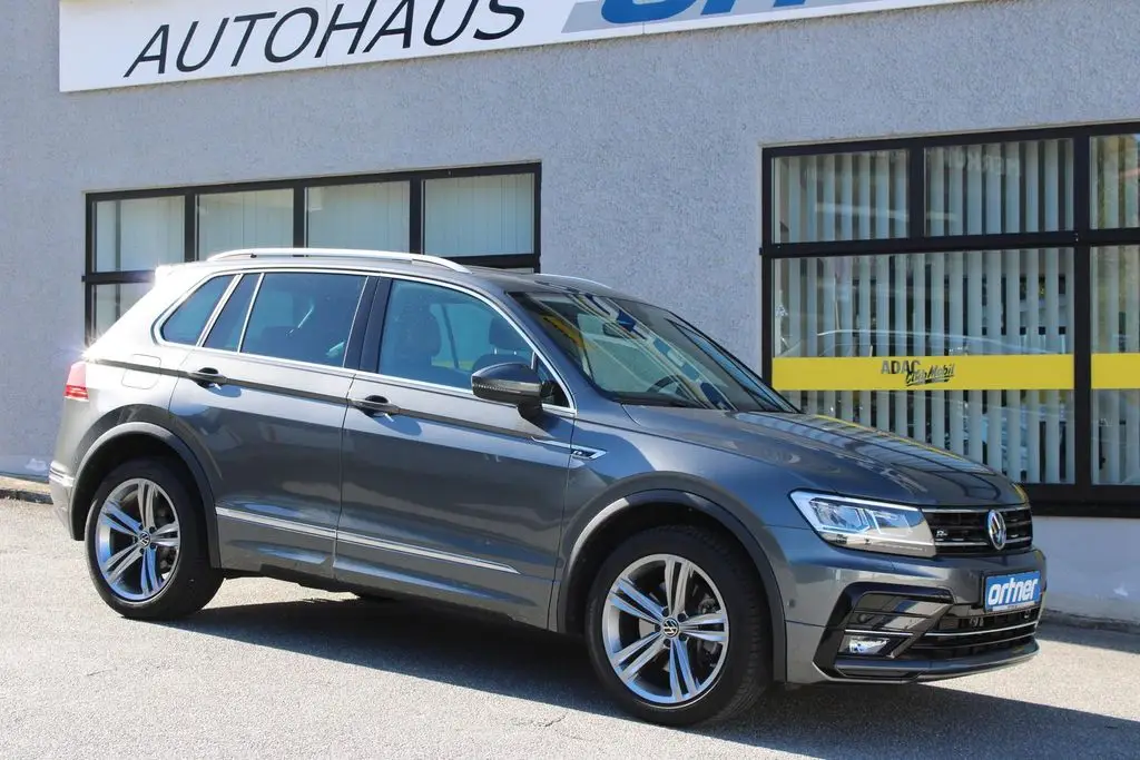 Photo 1 : Volkswagen Tiguan 2020 Petrol