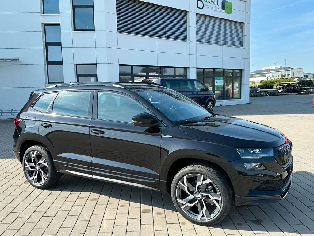 Photo 1 : Skoda Karoq 2024 Petrol