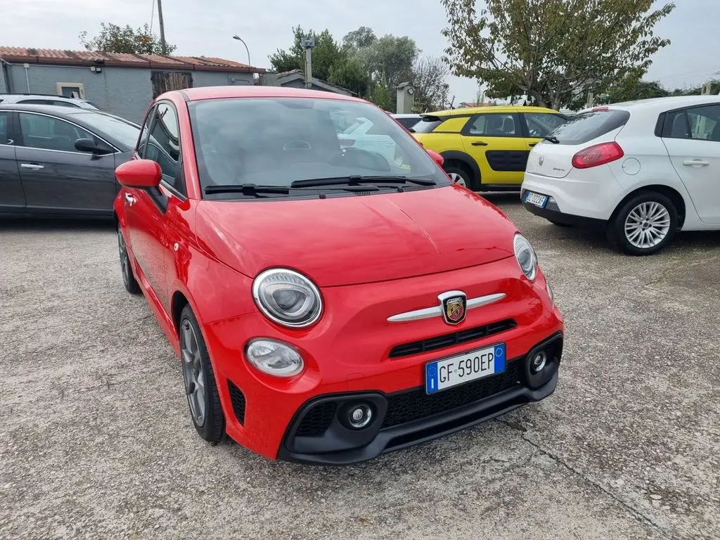 Photo 1 : Abarth 595 2021 Petrol