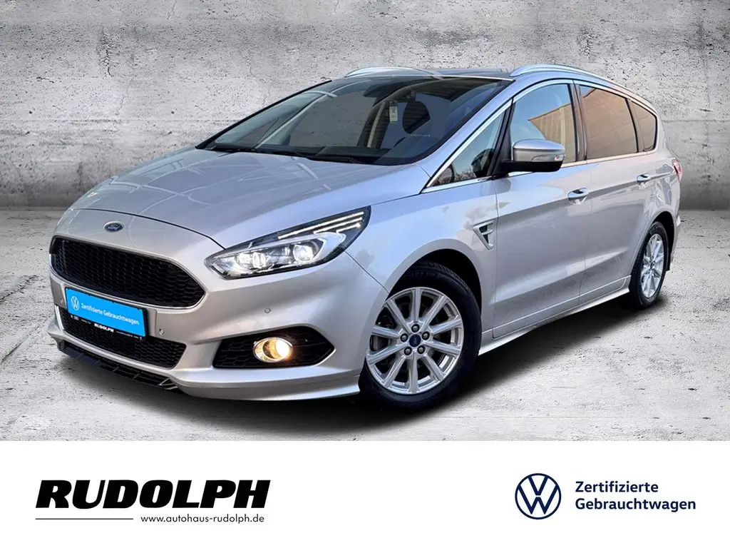 Photo 1 : Ford S-max 2017 Petrol