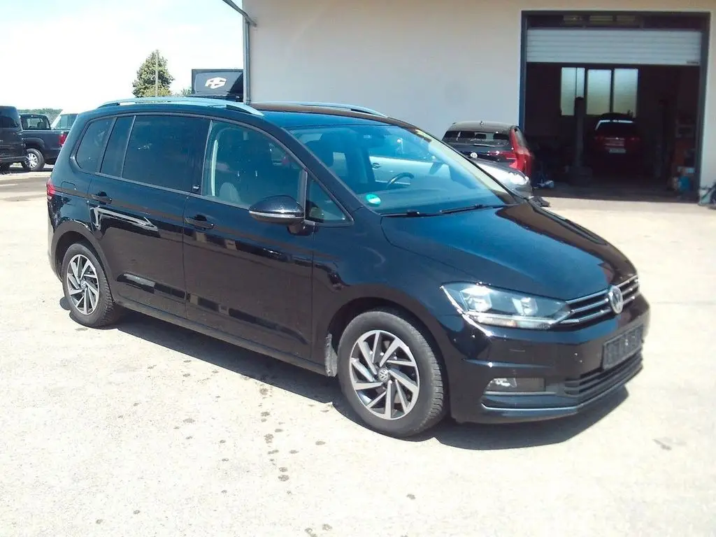 Photo 1 : Volkswagen Touran 2017 Diesel