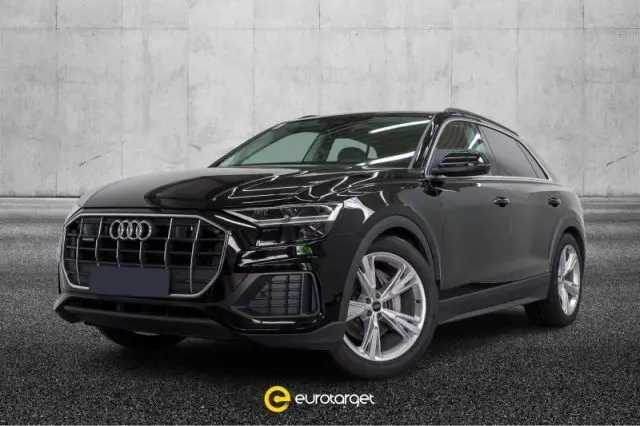 Photo 1 : Audi Q8 2023 Hybride