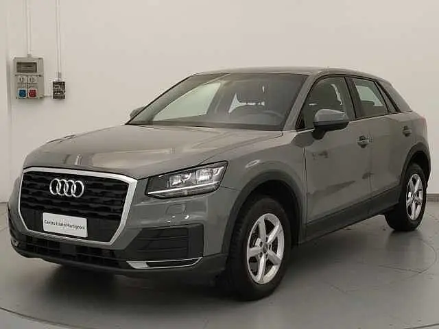 Photo 1 : Audi Q2 2018 Diesel