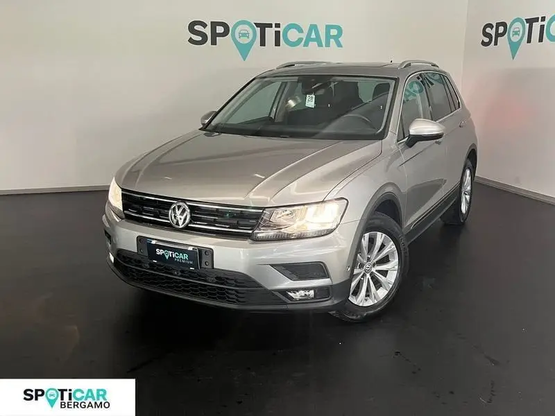 Photo 1 : Volkswagen Tiguan 2017 Diesel