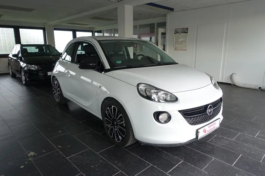 Photo 1 : Opel Adam 2015 Petrol